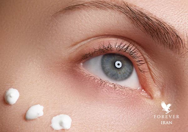 کرم دور چشم